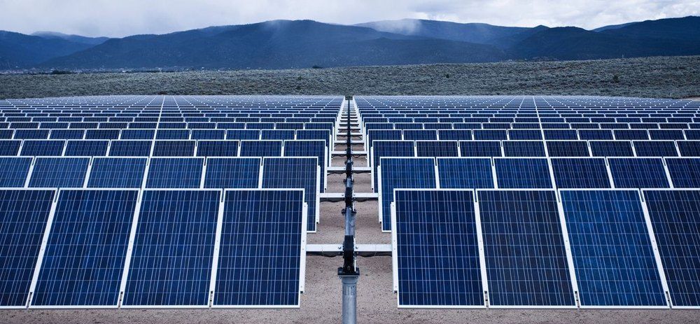 Large scale solar power plant