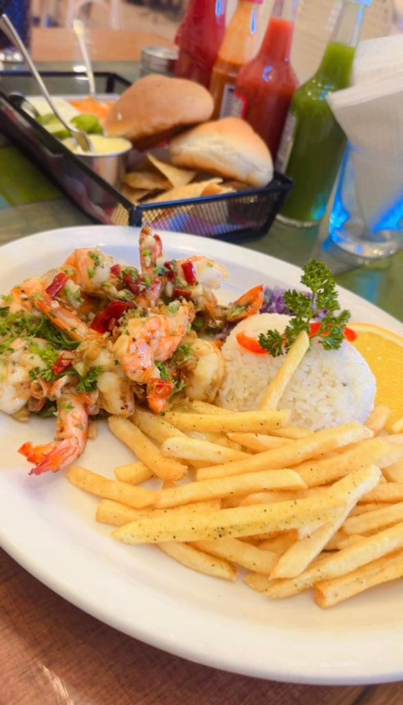 Camarones empanizados - Camarones Roca