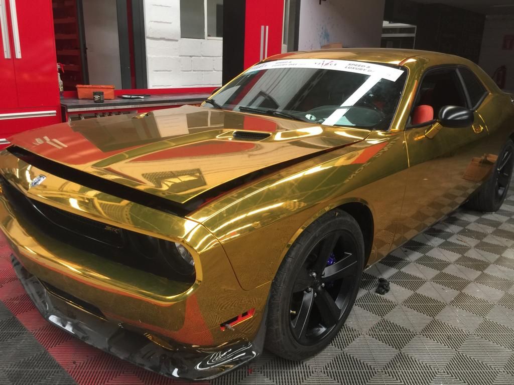 Dodge Challenger Dorado